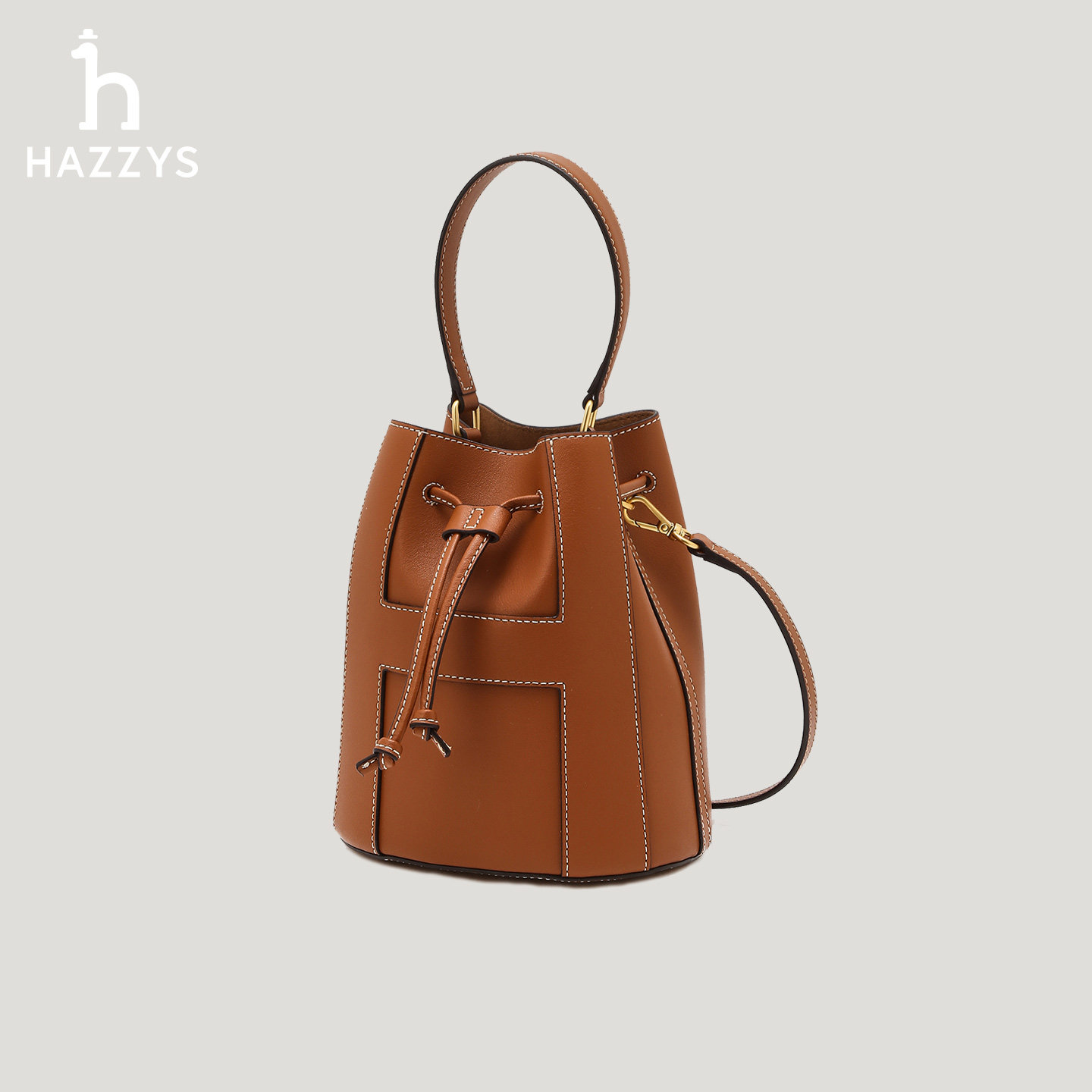 【专柜正品】Hazzys哈吉斯女士时尚斜挎包休闲通勤棕色手提水桶包