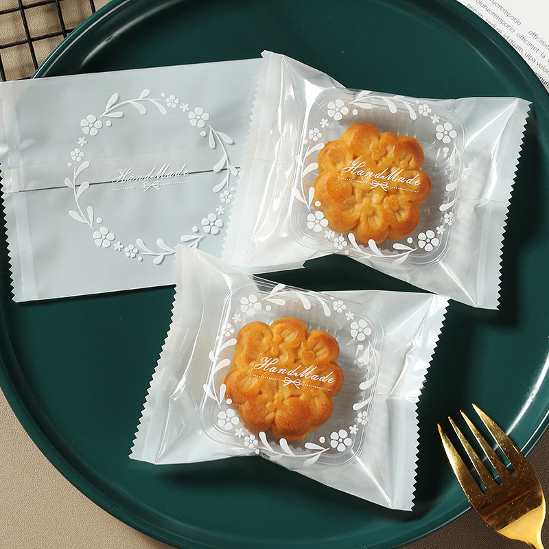 加厚一次性透明流心月饼包装袋子机封袋50克80g广式冰皮蛋黄酥袋