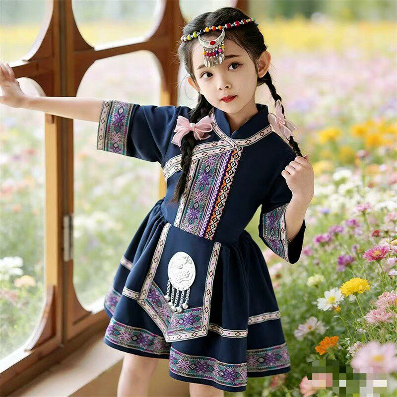 三月三民族服装儿童少数民族广西壮族演出服洛丽塔裙苗族瑶族女童