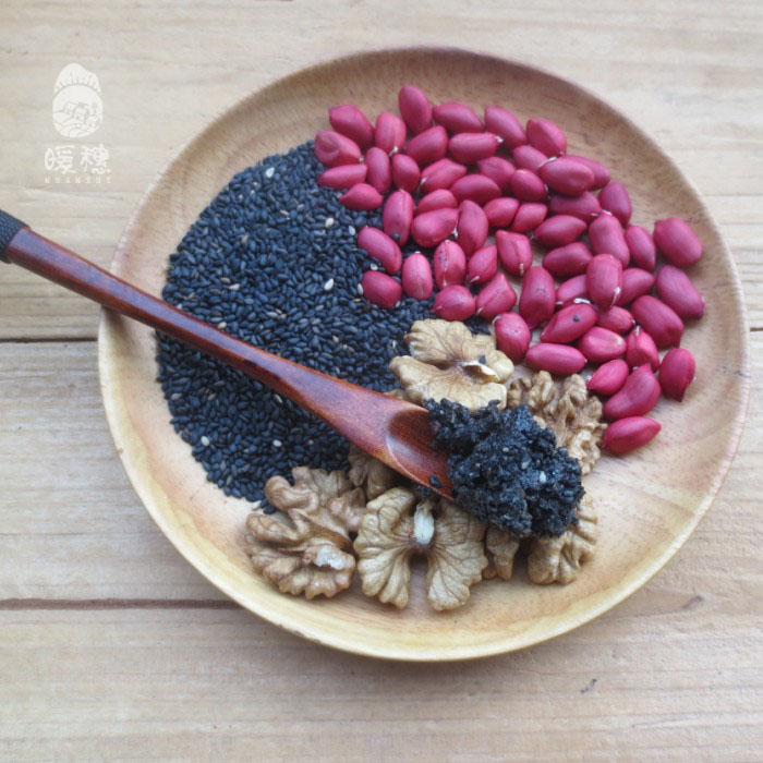 核桃花生手工现磨黑芝麻糊