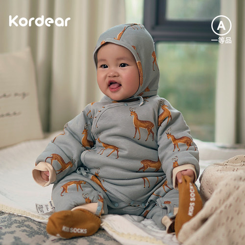 保暖舒服宝宝都喜欢夹棉连体衣