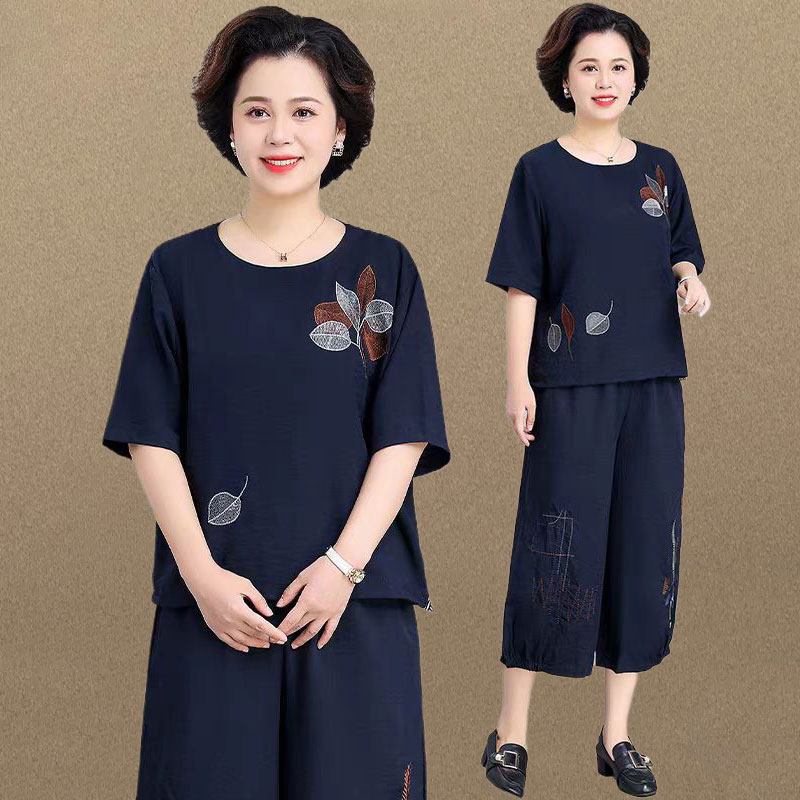 中老年妈妈夏季短袖t恤棉麻休闲套装女加肥加大阔太太洋气两件套