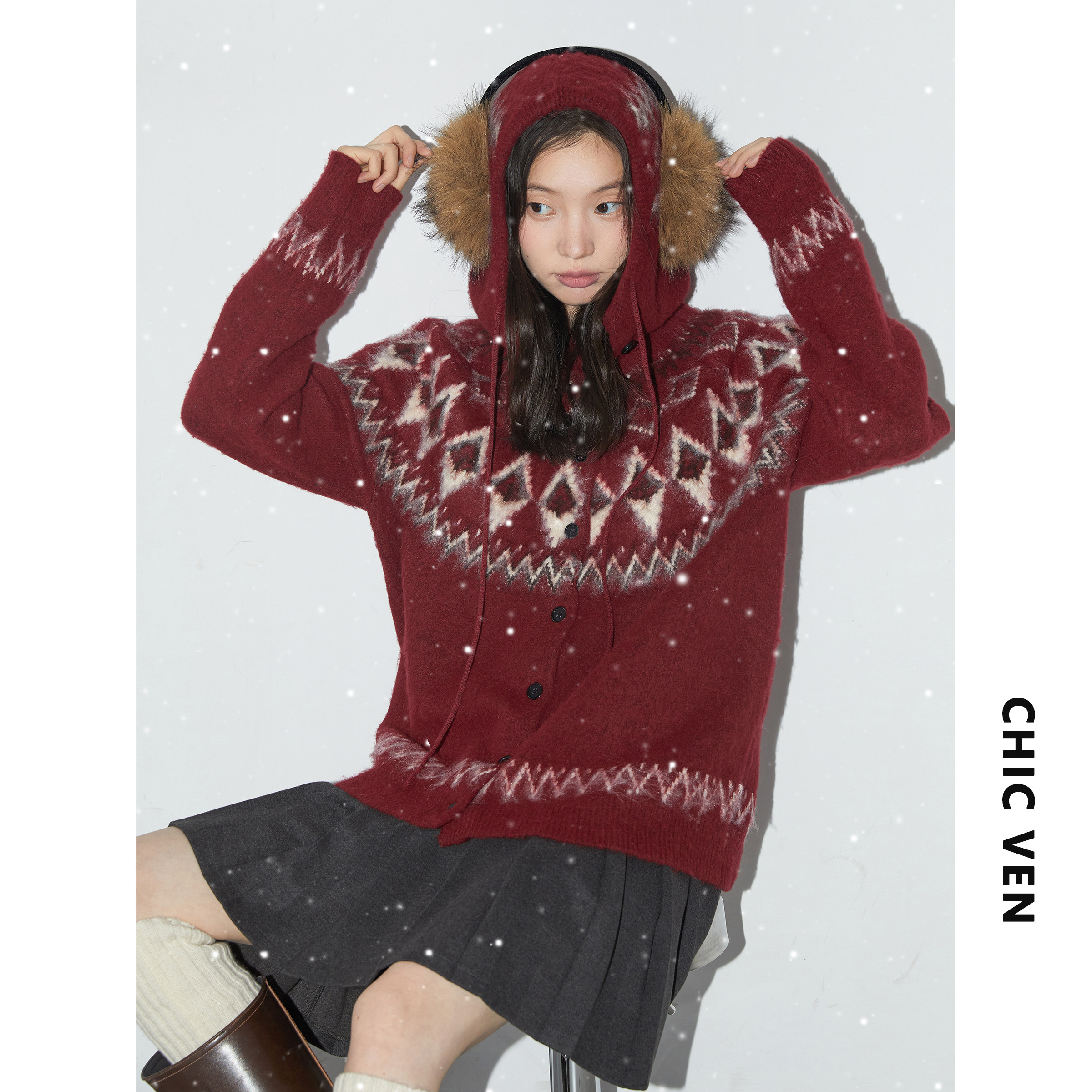 CV大码女装冬新品复古宽松圆领费尔岛提花开衫圣诞毛衣送帽子胖mm,女装/女士精品,大码内搭,淘宝优惠券,粉丝福利购,淘宝优惠卷