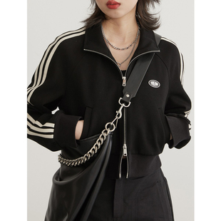 女装 插肩袖 2025秋新款 街头三条杠短款 卫衣女显瘦胖mm 美式 CV大码