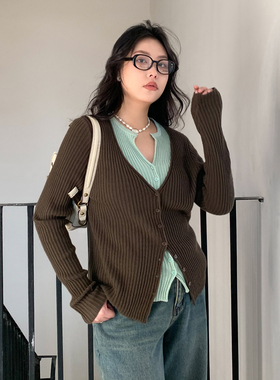 CV大码女装 春季新款复古V领假两件开衫修身长袖针织衫上衣胖MM