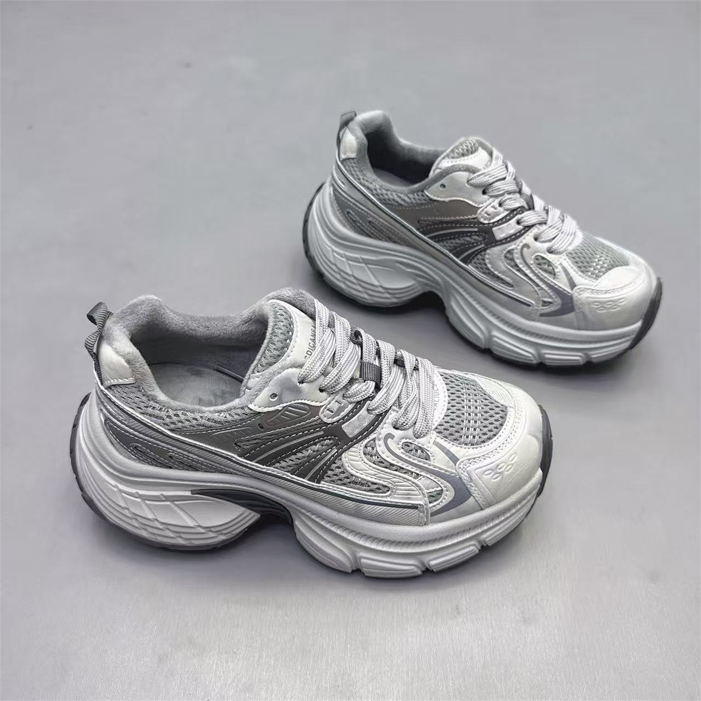 欧洲站女鞋韩版厚底加绒老爹鞋潮