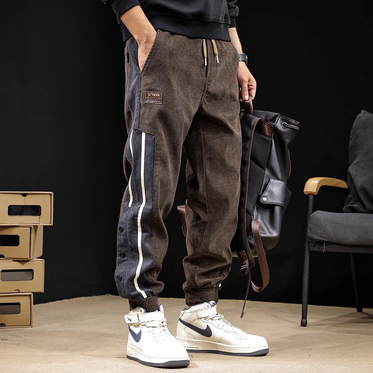 大码条纹排扣休闲裤男秋冬加绒加厚宽松束脚长裤子潮牌灯芯绒男裤,男装,休闲裤,淘宝优惠券,粉丝福利购,淘宝优惠卷