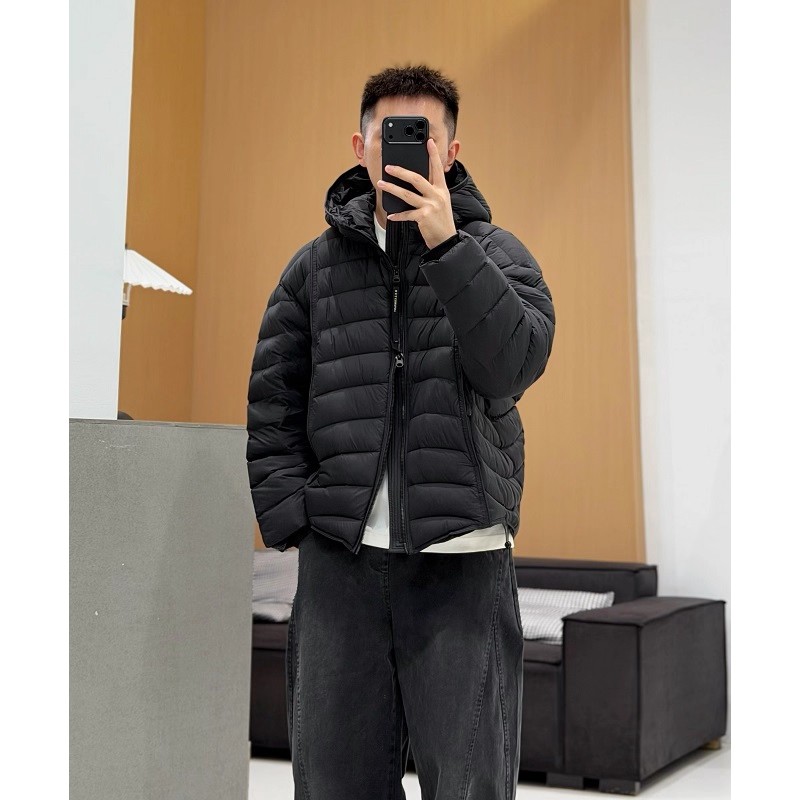 大码轻盈舒适排骨连帽羽绒服男士