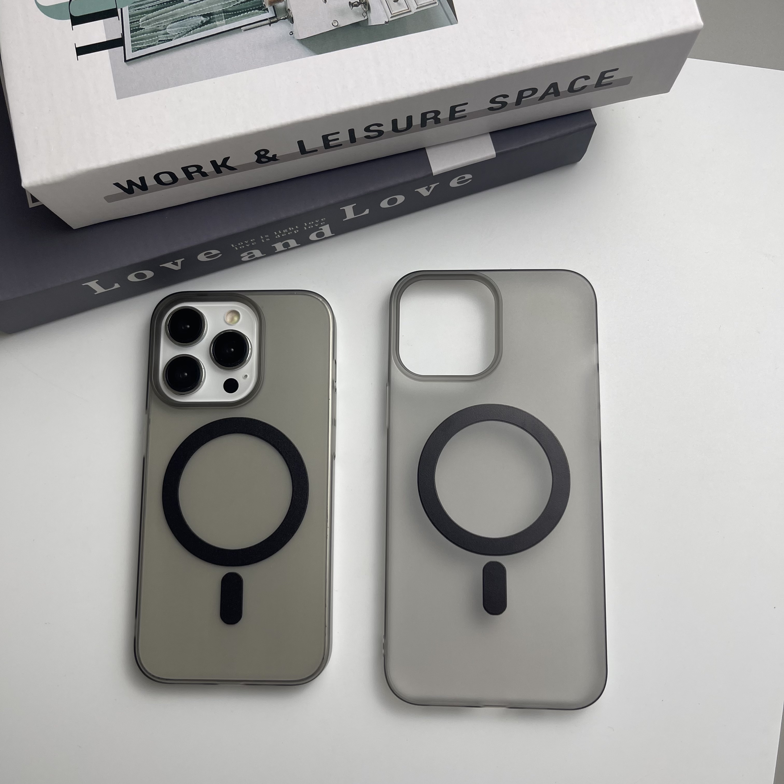 （售完不补）到最后回归简约纯pc硬壳大孔带听筒防尘全包小众高级感适用iphone14promax保护套