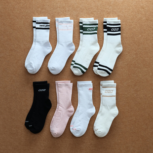 澳洲运动轻奢LJ C755 运动瑜伽普拉提健身毛巾底绞花中筒女袜