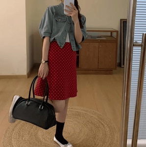 复古红色波点半身裙女大码新款夏季法式半裙高个子遮胯a字中裙子