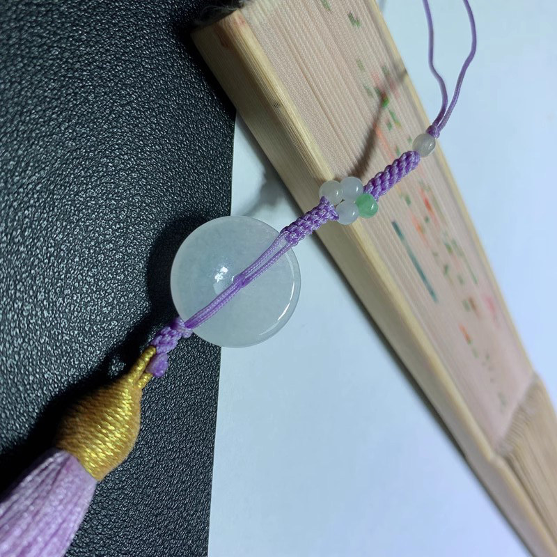 天然A货缅甸翡翠气质百搭白冰平安扣挂件 车挂 包挂饰品