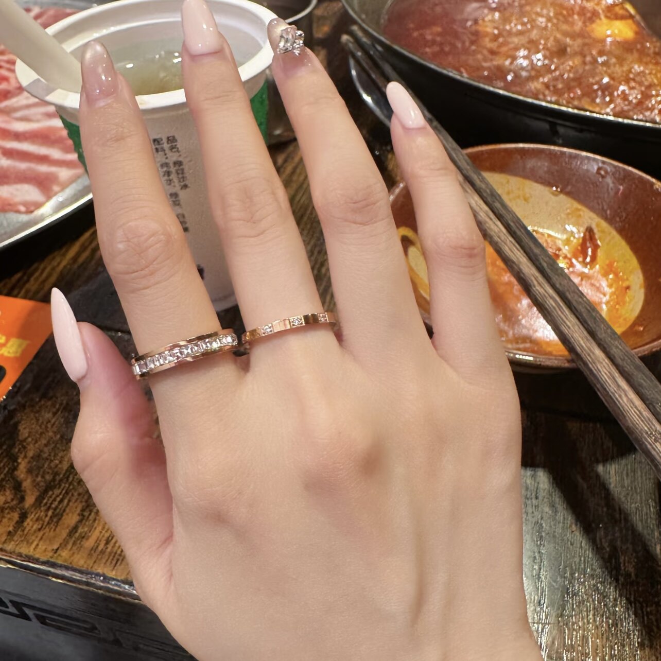 不掉色~玫瑰金色设计感小众微镶三钻简约戒指女轻奢时尚精致指环
