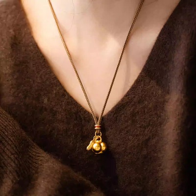 好事发生金色吊坠花生柿子项链