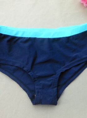 F117外贸原单高品质时尚深蓝色三角包臀比基尼女士泳裤特价