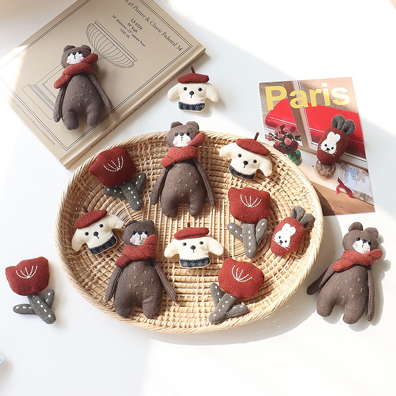 小熊胸针毛绒玩偶饰品新款玩偶