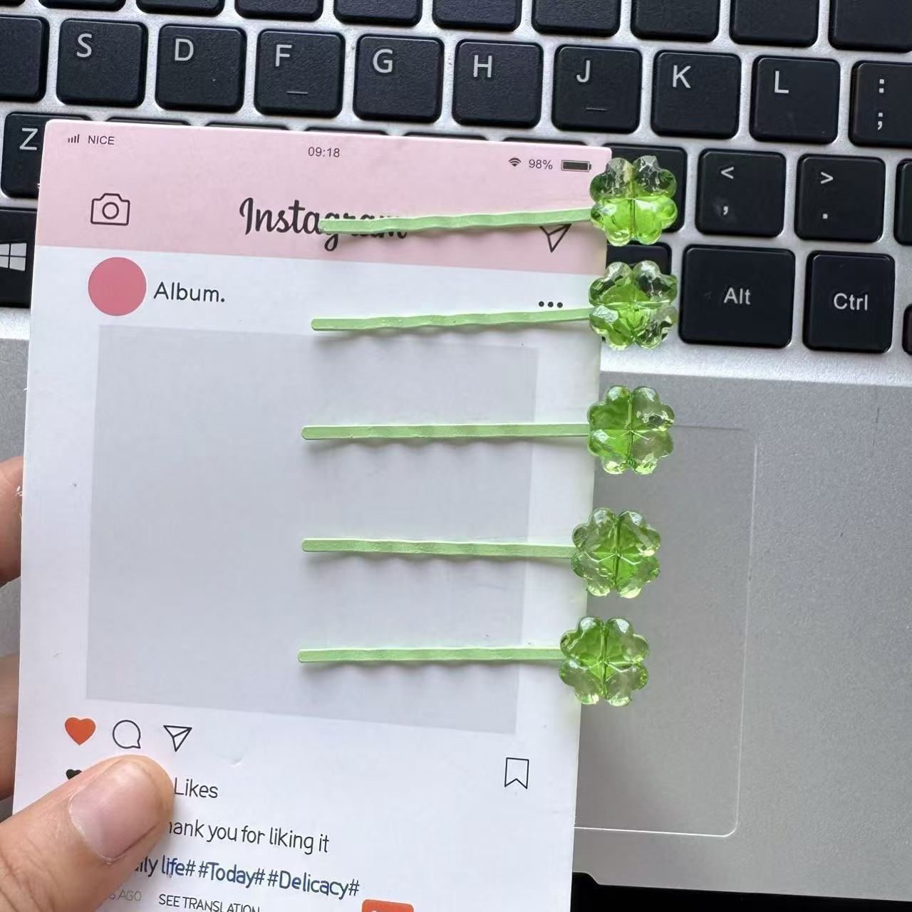 爱绿色清新四叶草侧边发夹