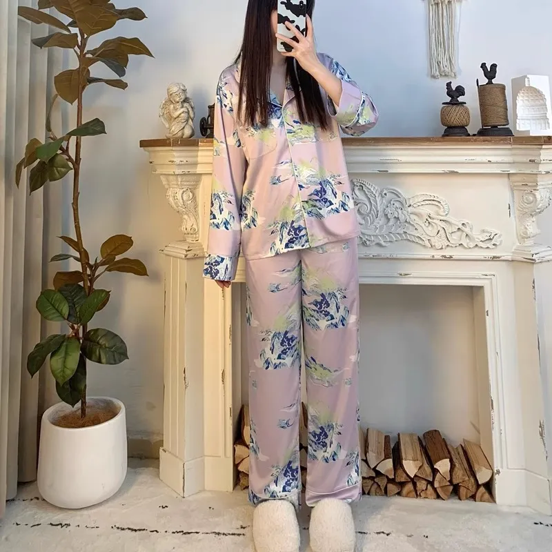 春夏睡衣女丝绸纯欲春秋薄款冰丝家居服长袖大自然印花真丝套装