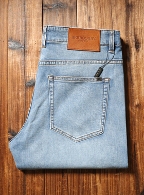 欧洲站秋季新款质感全手擦浅蓝水洗男士高端时尚直筒宽松牛仔裤潮