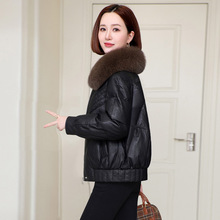 100%真狐狸毛领真皮羽绒服女短款宽松显瘦小个子绵羊皮皮衣外套冬