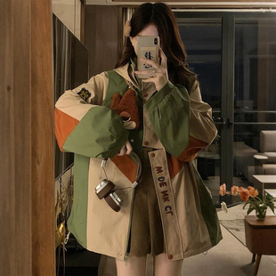 风外套潮 胖mm学院风撞色连帽冲锋衣女宽松显瘦百搭工装 特大码 女装