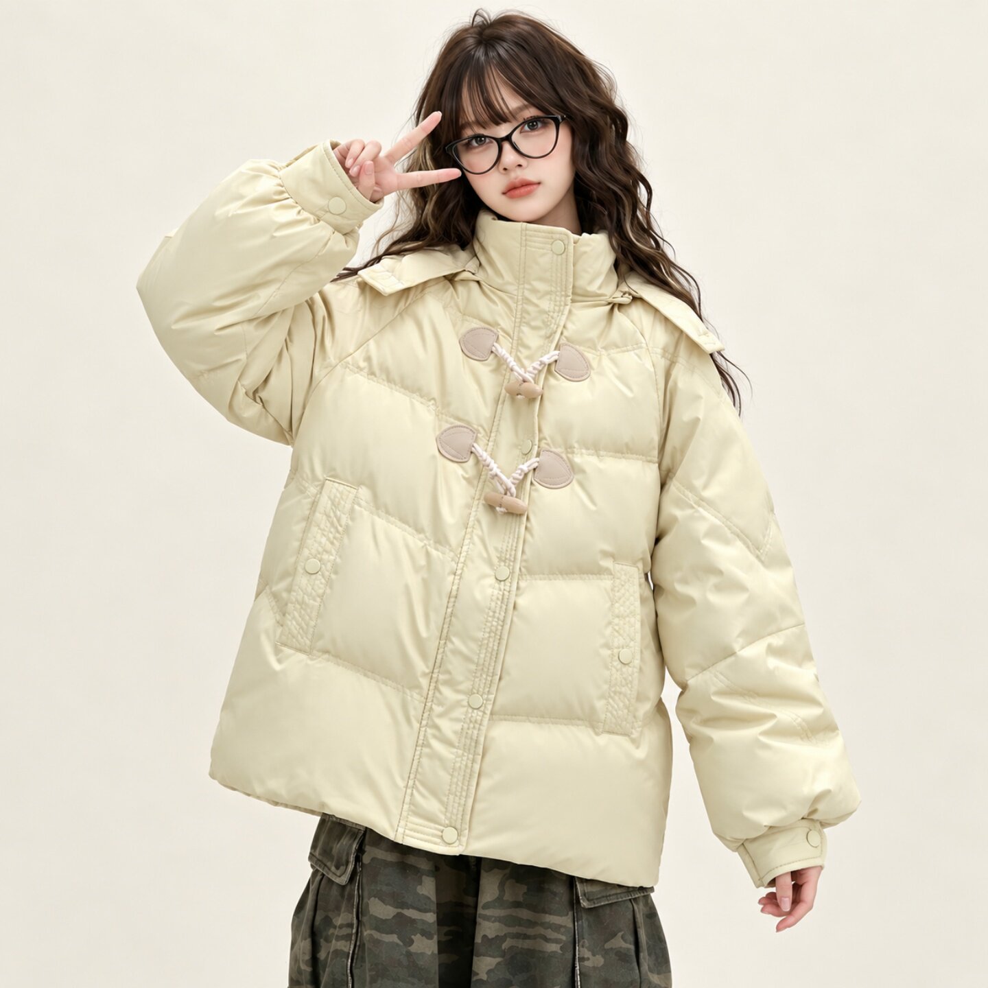 大码女装牛角扣设计感连帽棉服女胖mm加厚保暖宽松显瘦面包服外套