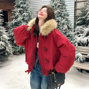 新款 胖mm红色毛领派克棉服女冬季 连帽牛角扣加厚棉衣外套 女装 大码