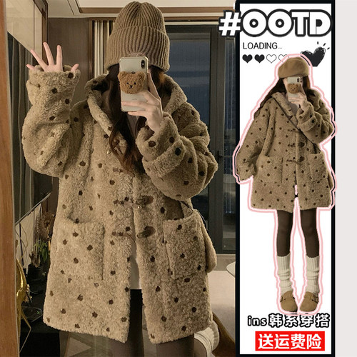 特大码女装胖mm羊羔毛波点外套女冬季时尚连帽加厚保暖毛绒棉服潮