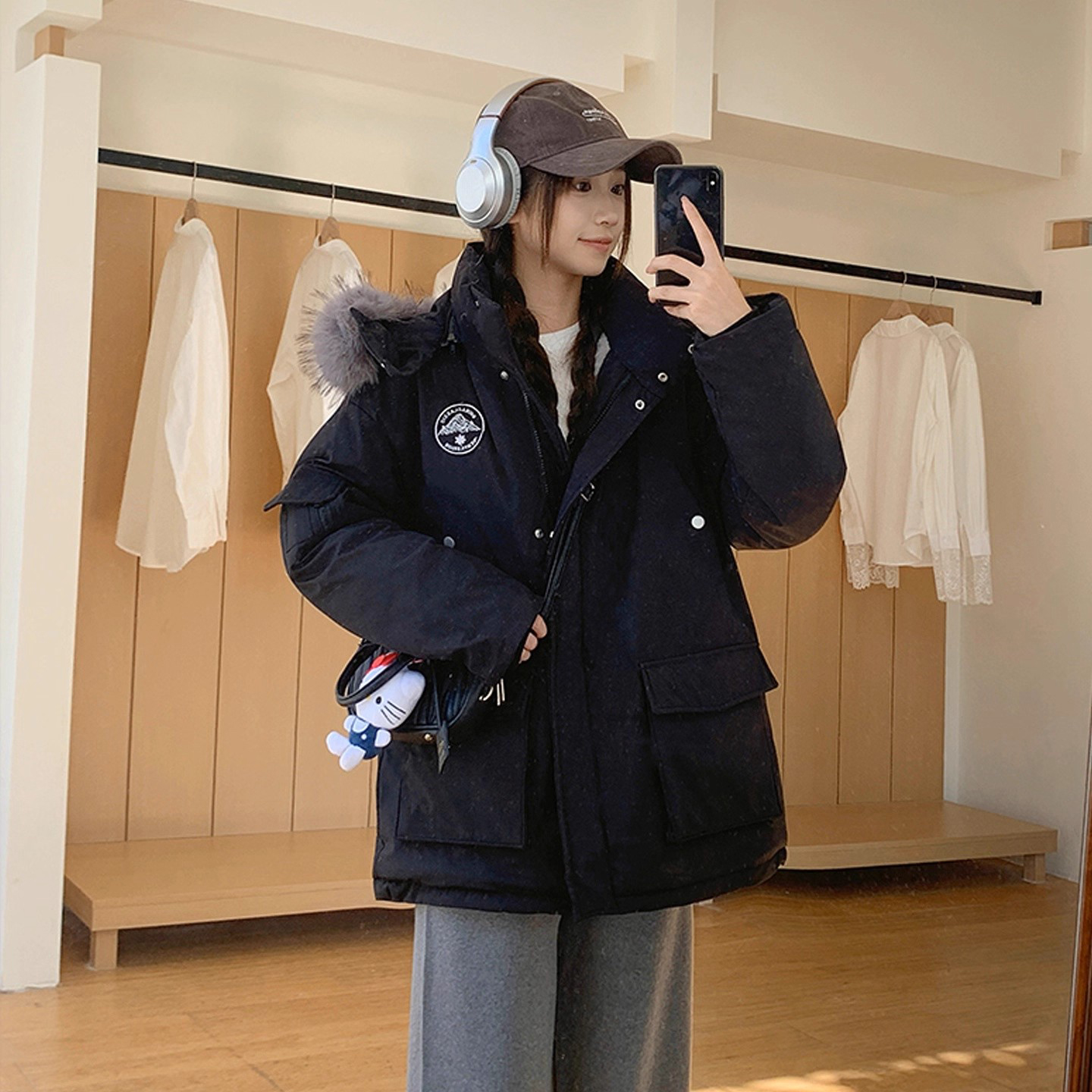 特大码女装加肥加大工装风大毛领棉服女加厚保暖连帽派克服棉袄潮