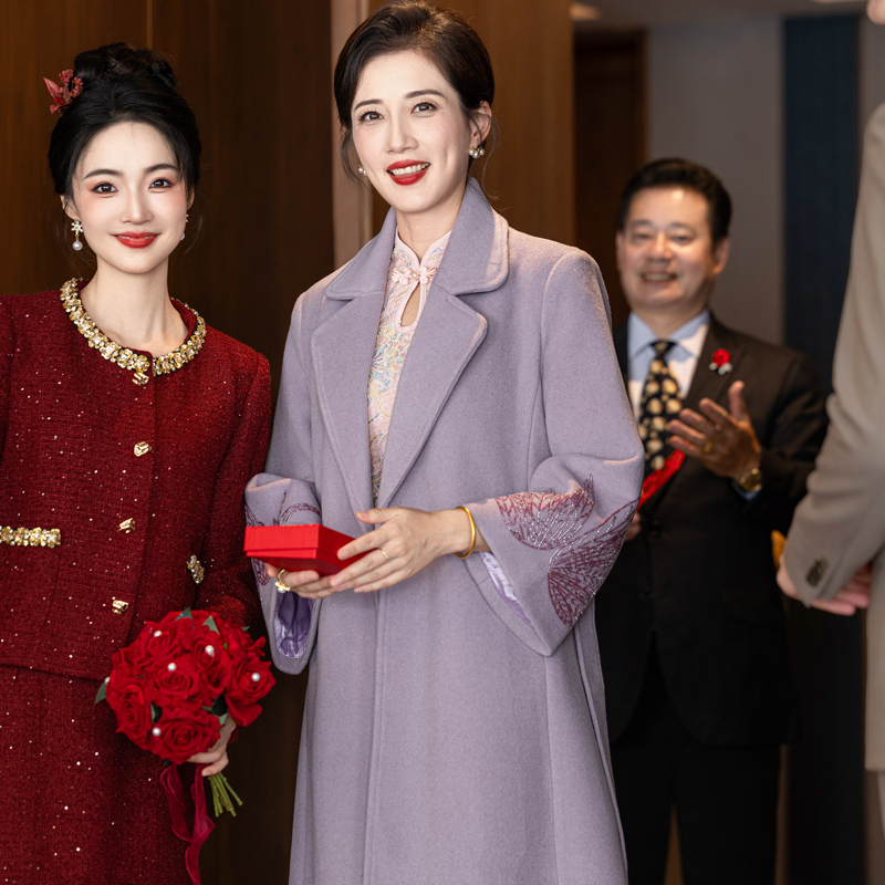 紫色妈妈婚宴装羊毛大衣女秋冬结婚高级感喜婆婆中长款呢子外套