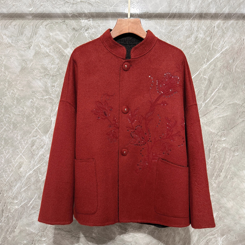 秋冬季妈妈婚宴礼服酒红刺绣气质毛呢婆婆高端婚礼时尚气质外套