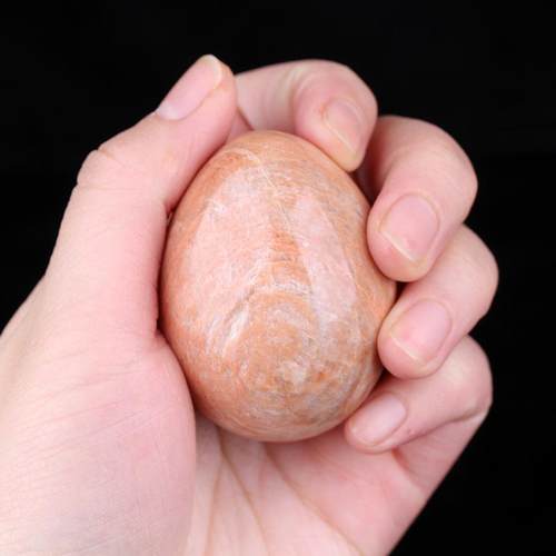 天然太阳石原石鸡蛋手把件把玩