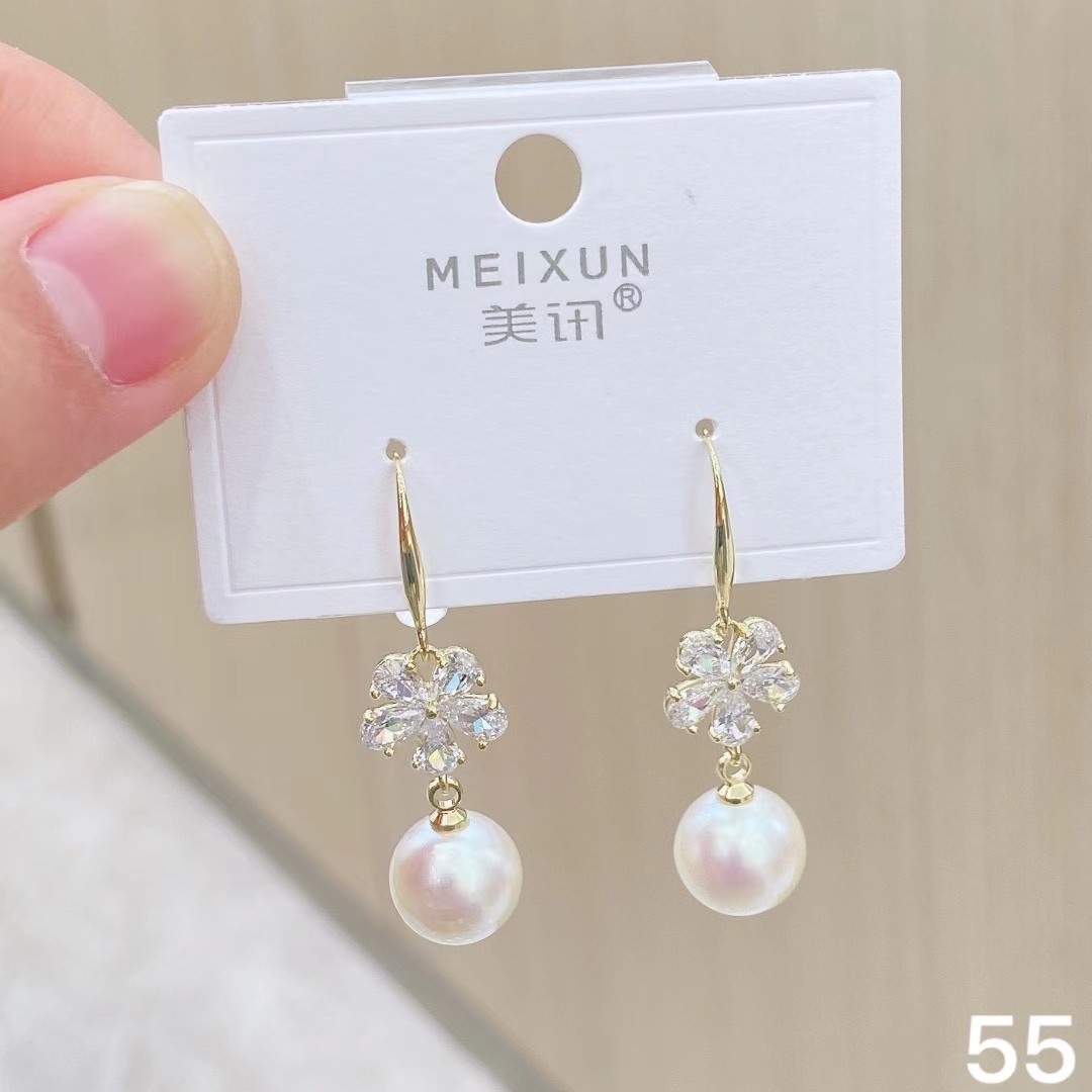 美讯耳饰新品防过敏耳钩锆石花朵珍珠耳环时尚小清新气质百搭耳钉