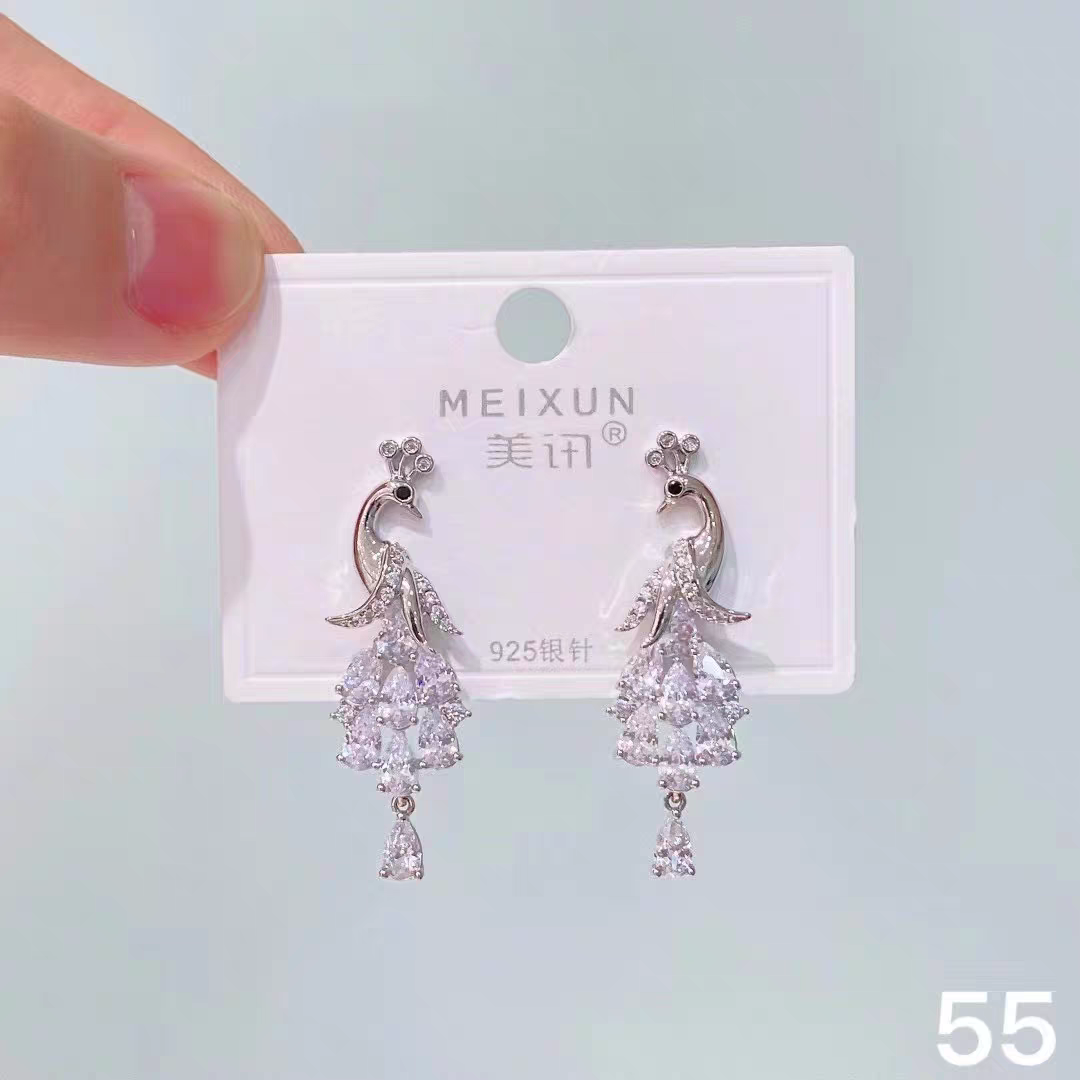 美讯耳饰新款爆款长款耳坠女s925银针时尚百搭高级感气质显瘦耳环