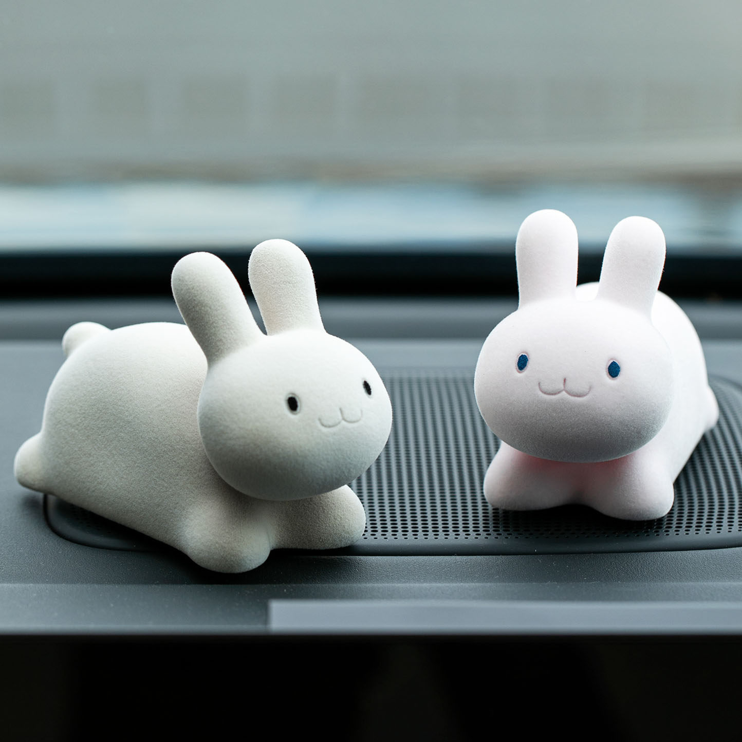 原创小兔子萌设计感车载摆件汽车中控台高级感桌面生日礼物车饰品,家居饰品,桌面摆件,淘宝优惠券,粉丝福利购,淘宝优惠卷