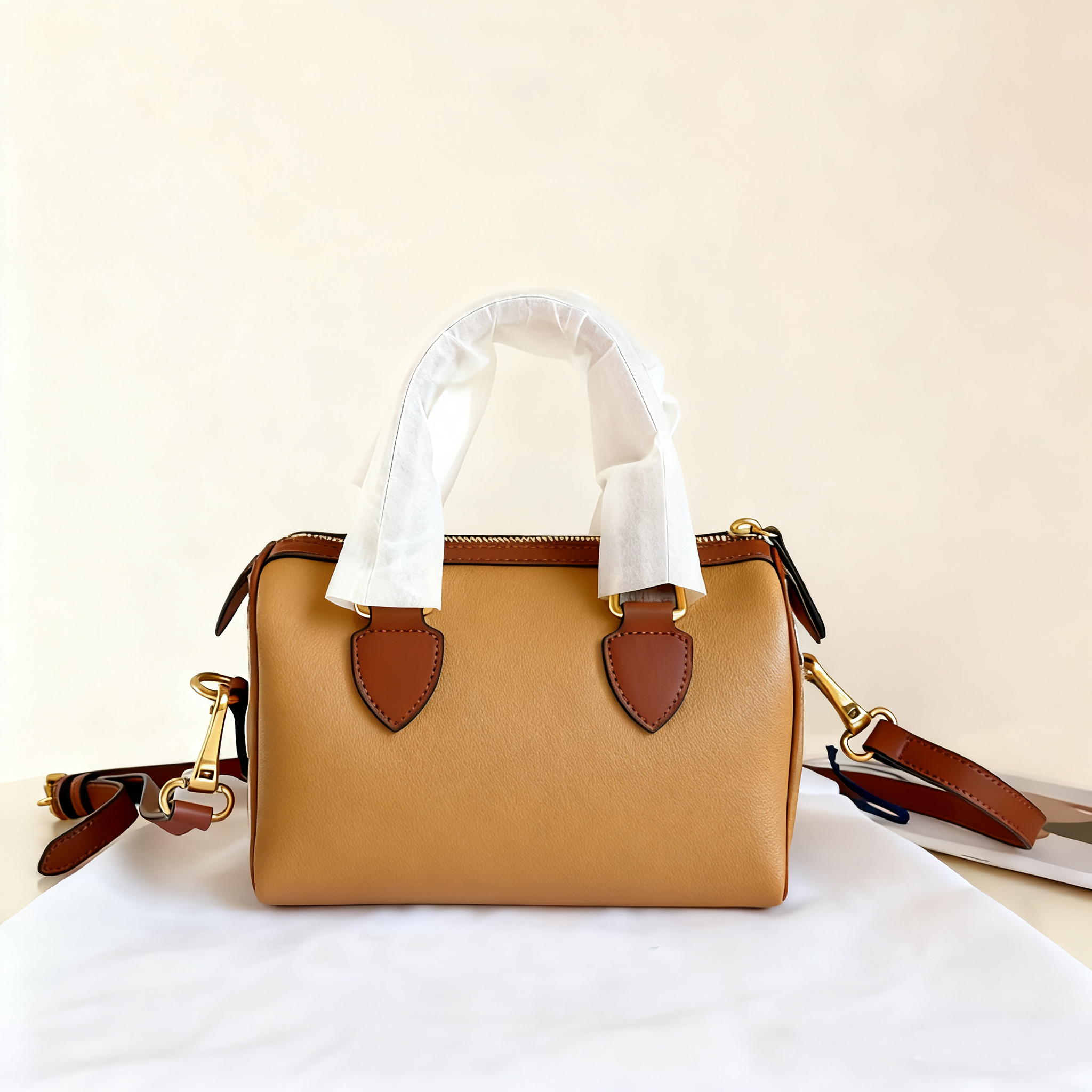 特价 英式经典 女士中古款 真皮配骑士波士顿圆筒手提斜跨单肩包,箱包皮具/热销女包/男包,通用款女包,淘宝优惠券,粉丝福利购,淘宝优惠卷