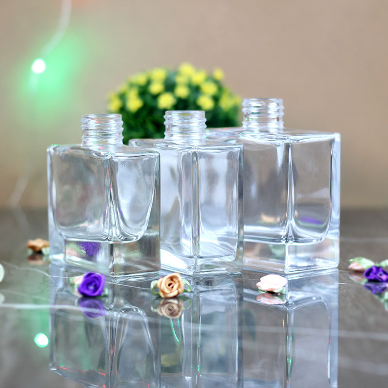 晶白料扁方香薰瓶空瓶小瓶玻璃藤条干花摆件香水精油香氛扩香瓶,家居饰品,装饰摆件,淘宝优惠券,粉丝福利购,淘宝优惠卷