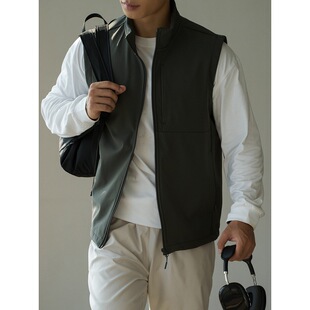 日本ぜいた75D摇粒绒四面弹防水软壳拉链马甲男士 户外运 2026春季