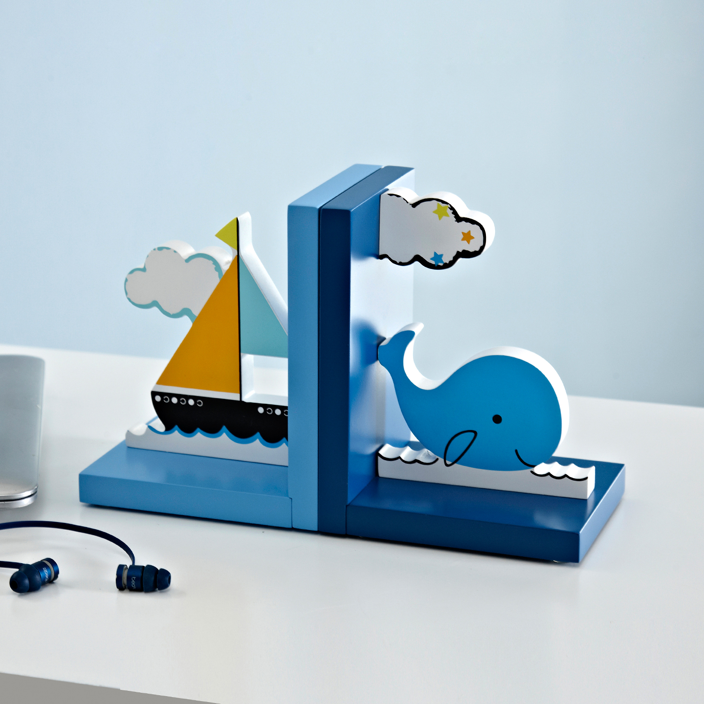 卡通书立摆件，营造有趣的儿童房