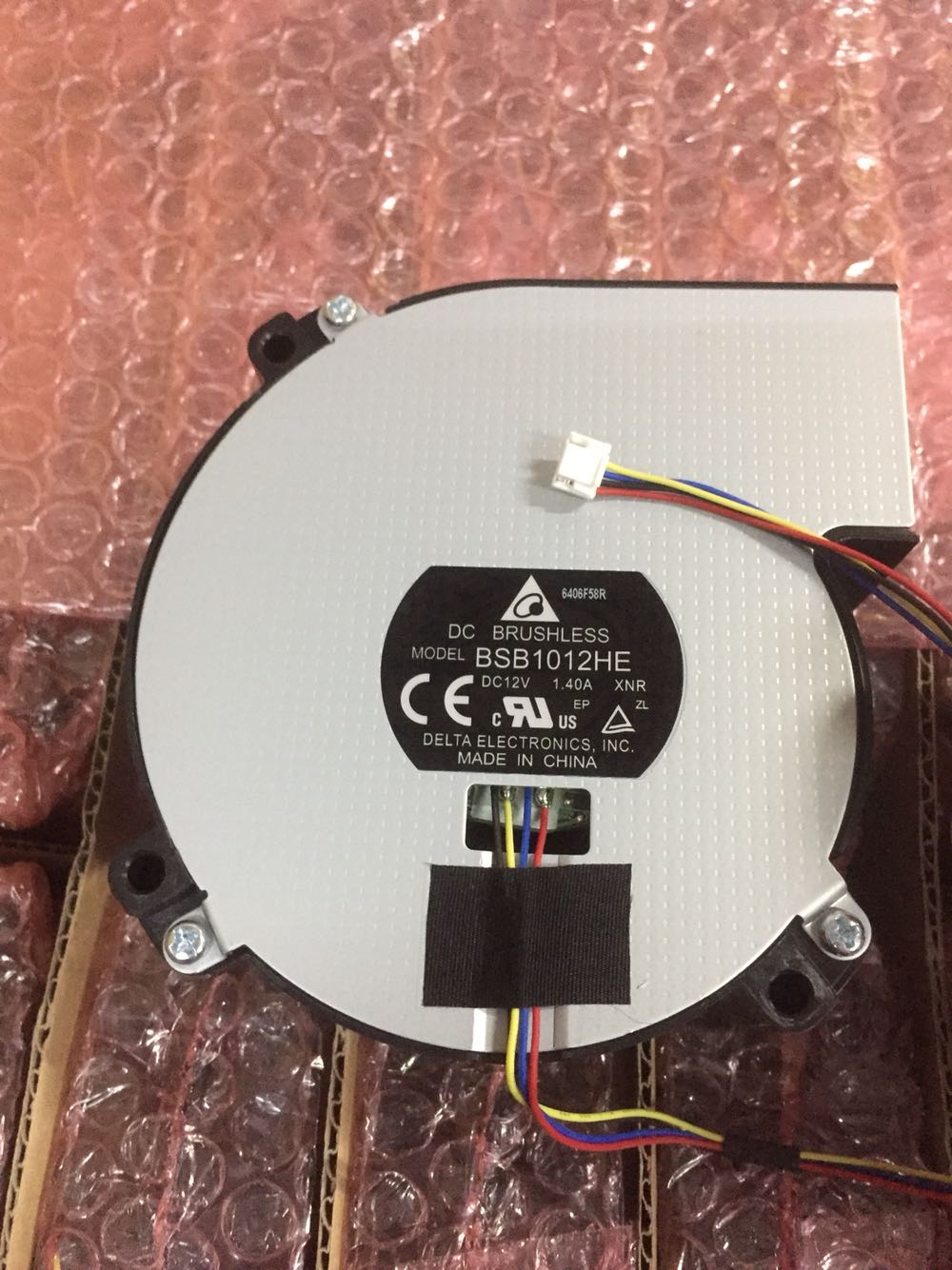 原装台达 BSB1012HE 12V 1.40A 投影仪器风扇