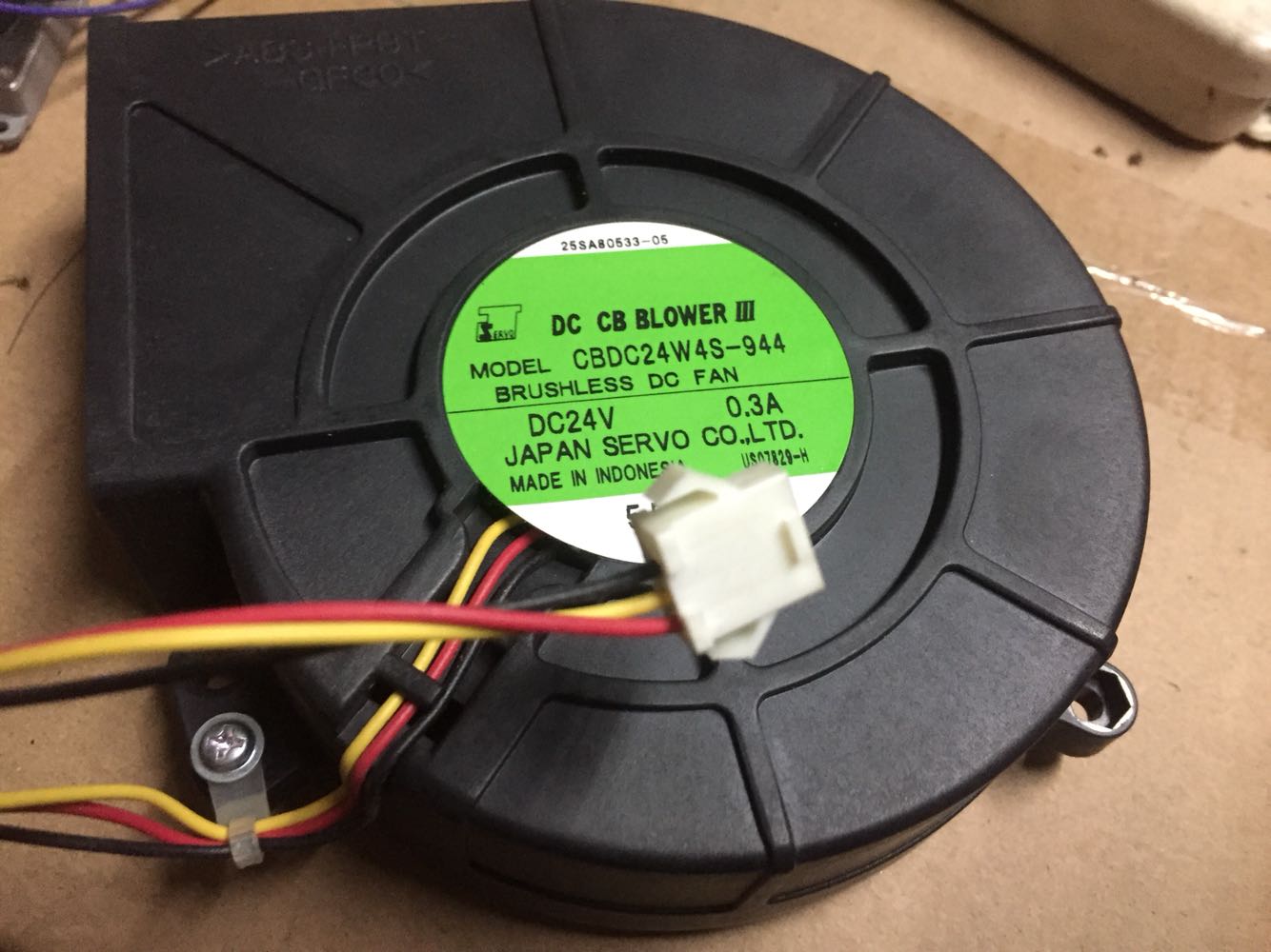 精工 CBDC24W4S-944 24V 0.3A 散热风扇