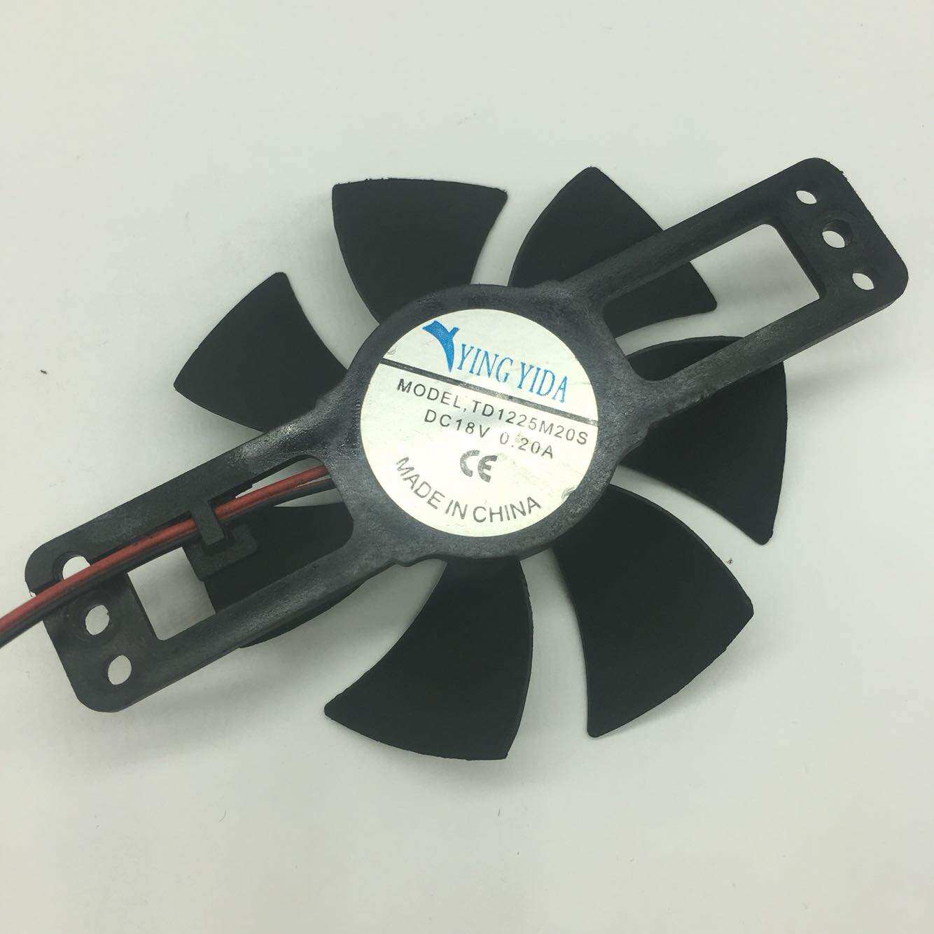 TD1225M20S18V 直径85MM锣丝孔距105MM电磁炉散热风扇中号