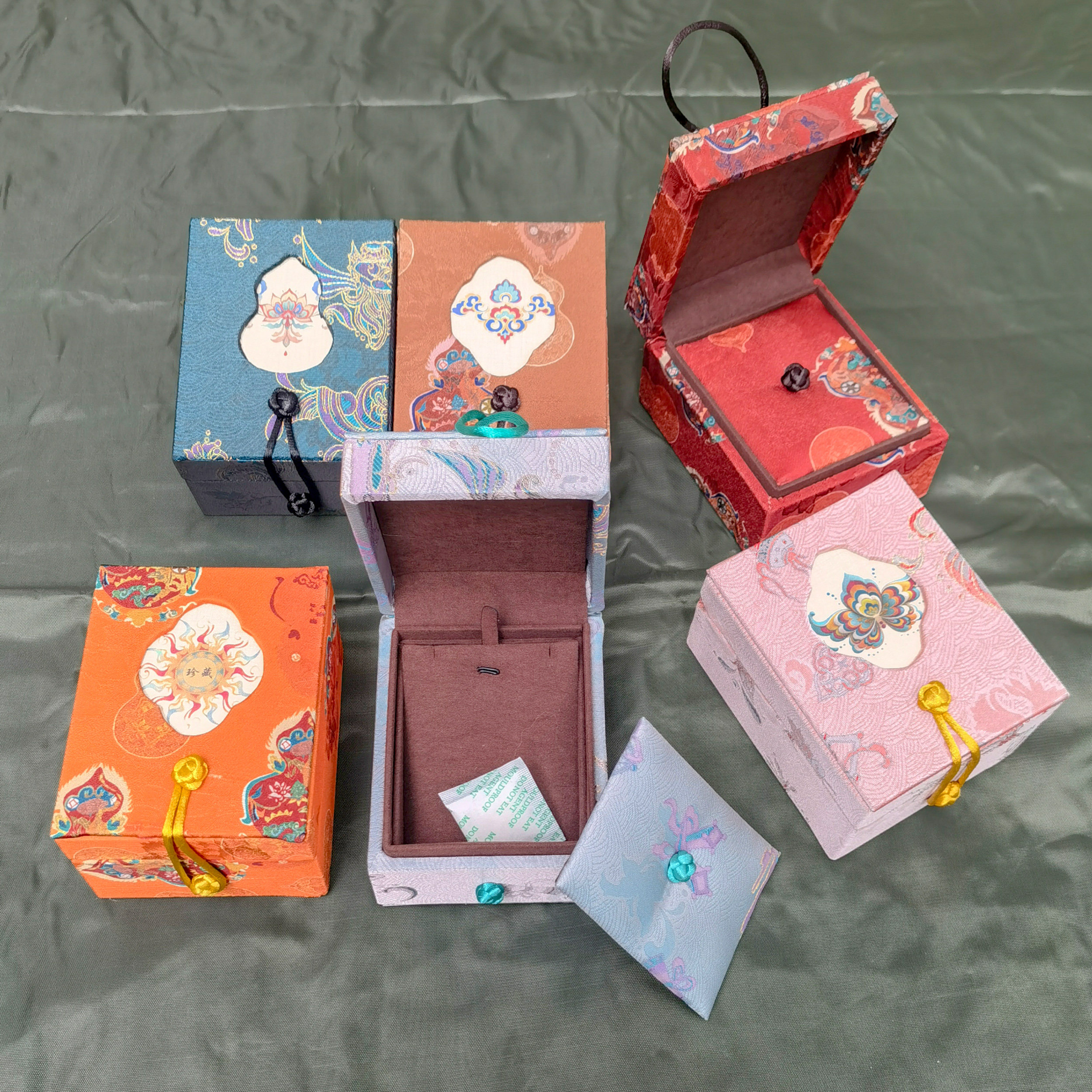 中国风真丝首饰盒礼品包装盒