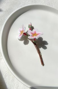 微钩樱花胸针 拈花记手作