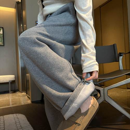 串珠抽绳加绒休闲弯刀裤