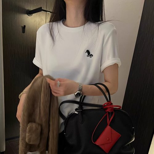 刺绣小马早春新款红色短袖T恤