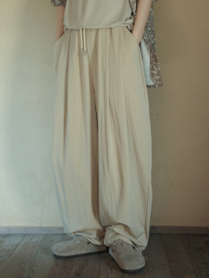 衣疫 复古百搭 飘逸垂坠感打褶天丝棉宽松廓形直筒束脚休闲长裤