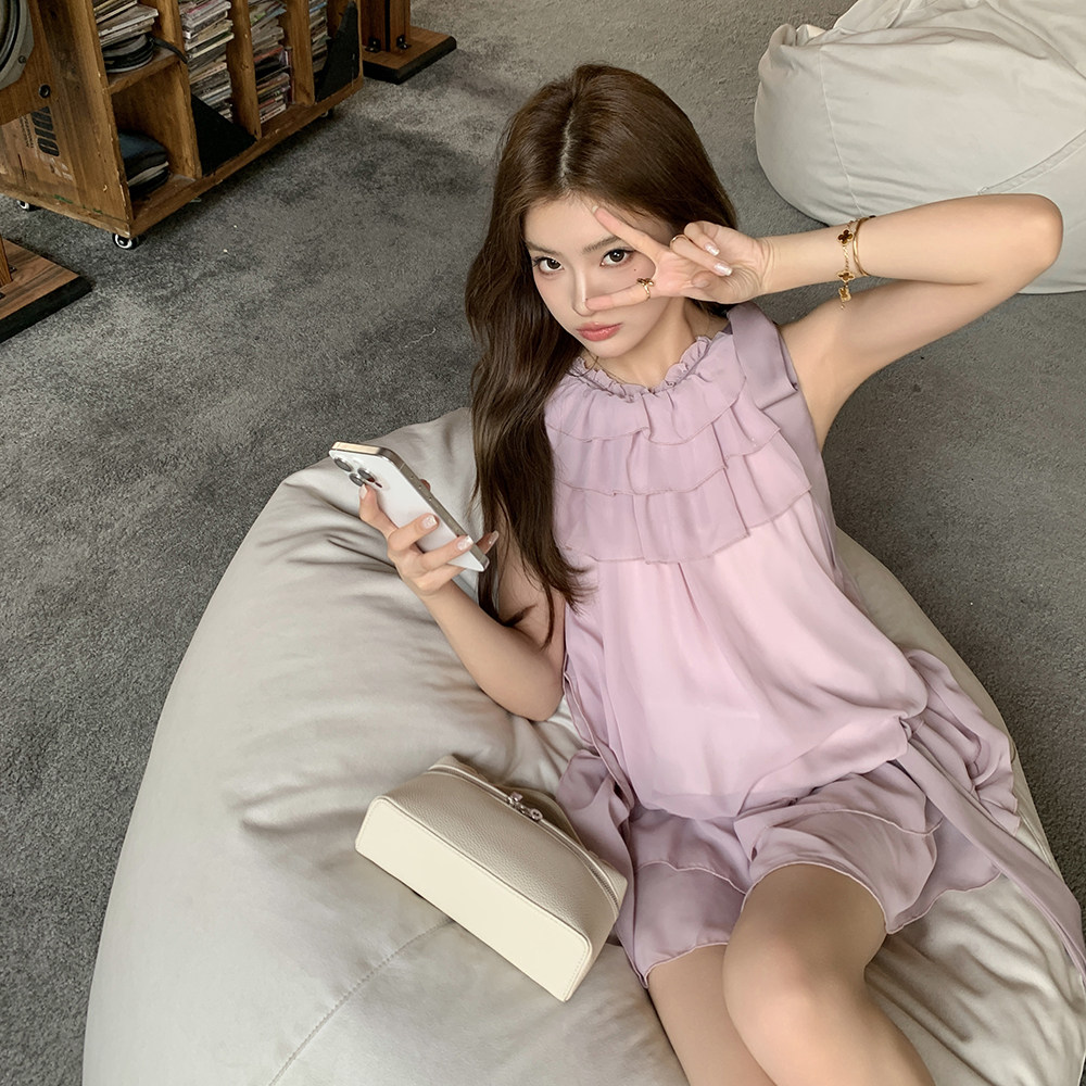 语维忆Rae新款粉色花边设计感绑带背心上衣短裙飘带两件套女