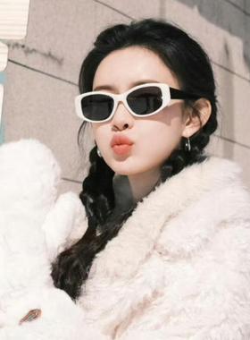 孟子义同款潮酷方形白色偏光墨镜