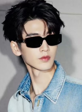 方形黑色帅气墨镜韩版时尚简约男